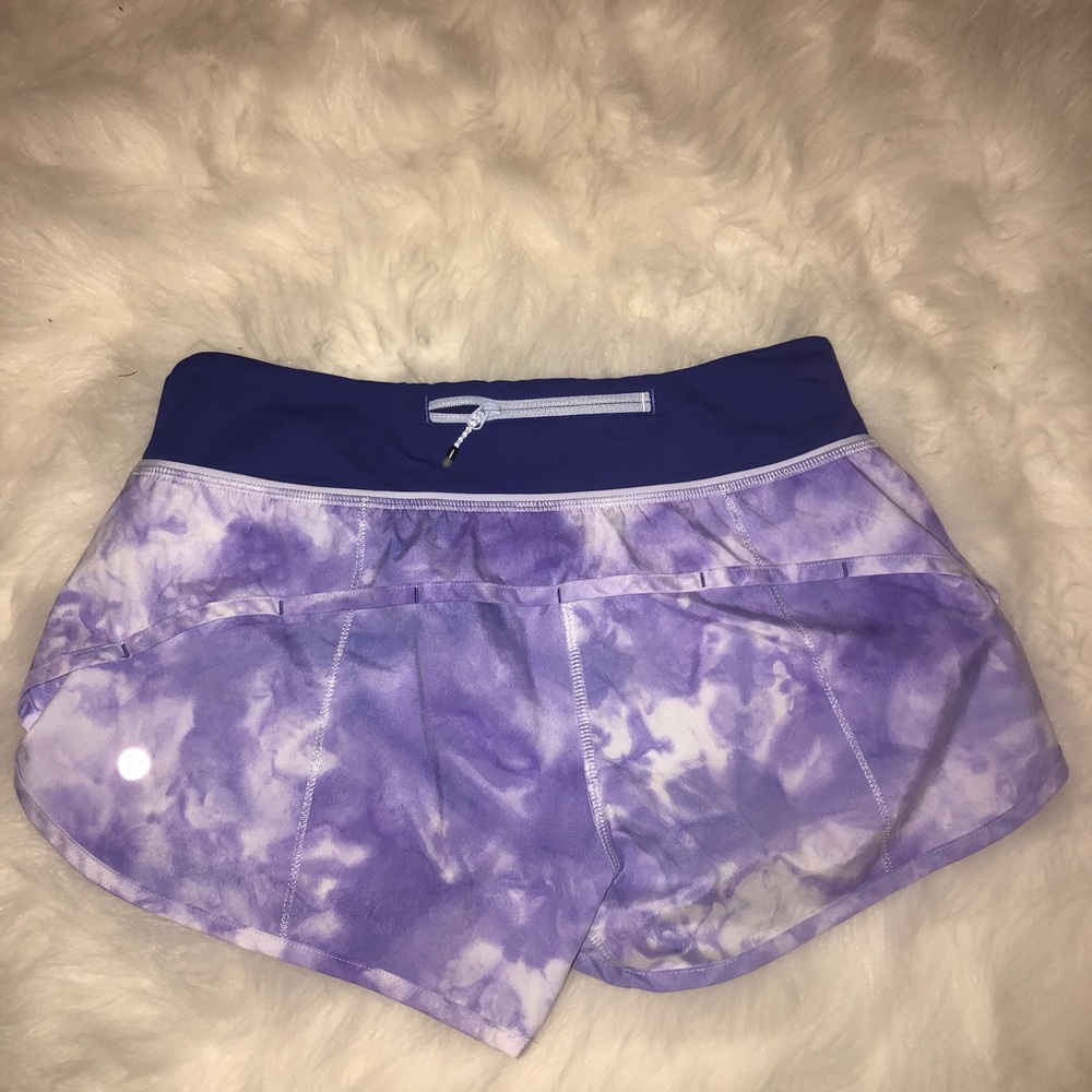Lululemon sport shorts